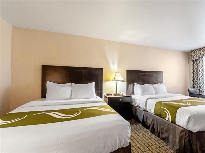 Quality Inn Three Rivers Exterior photo