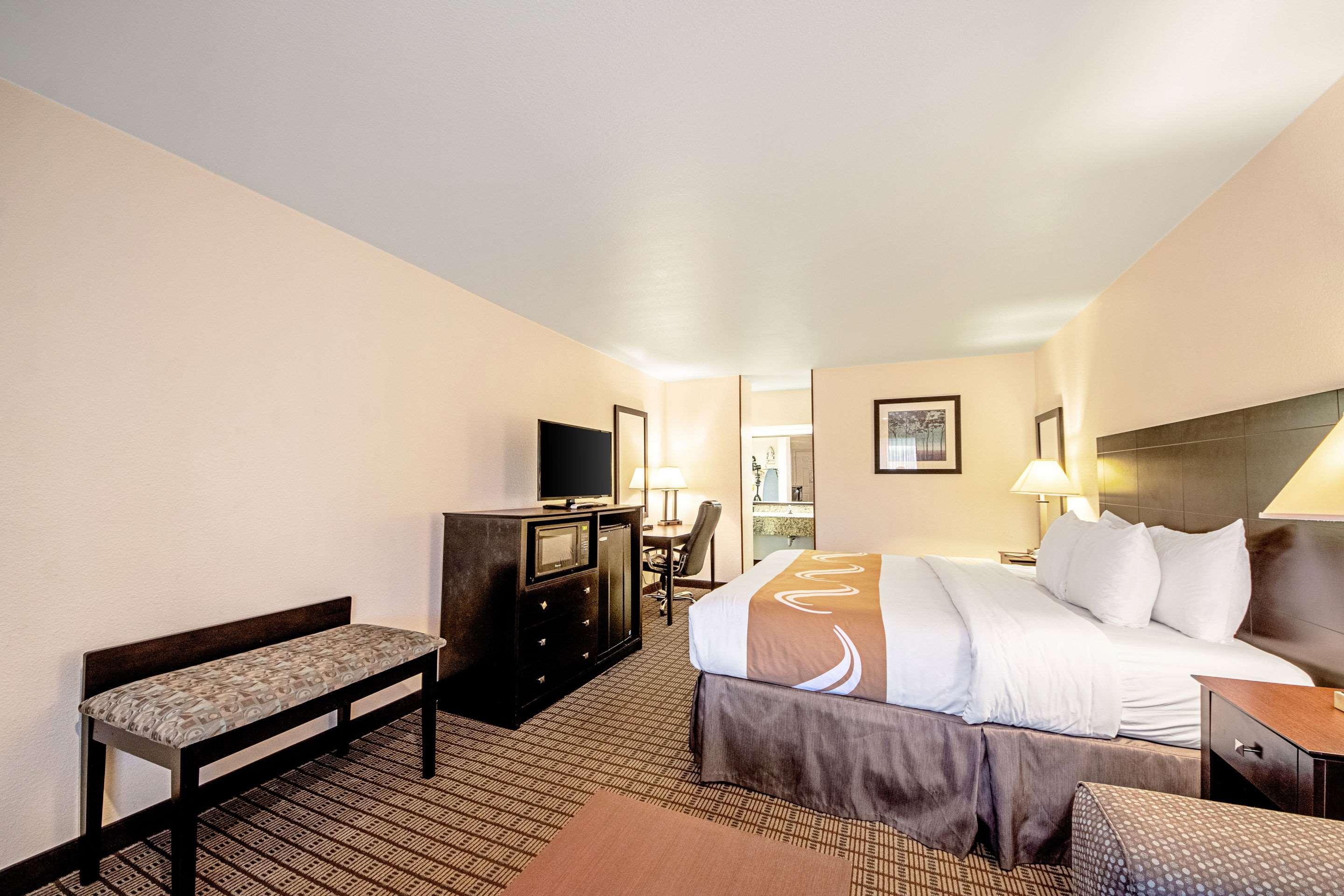 Quality Inn Three Rivers Exterior photo