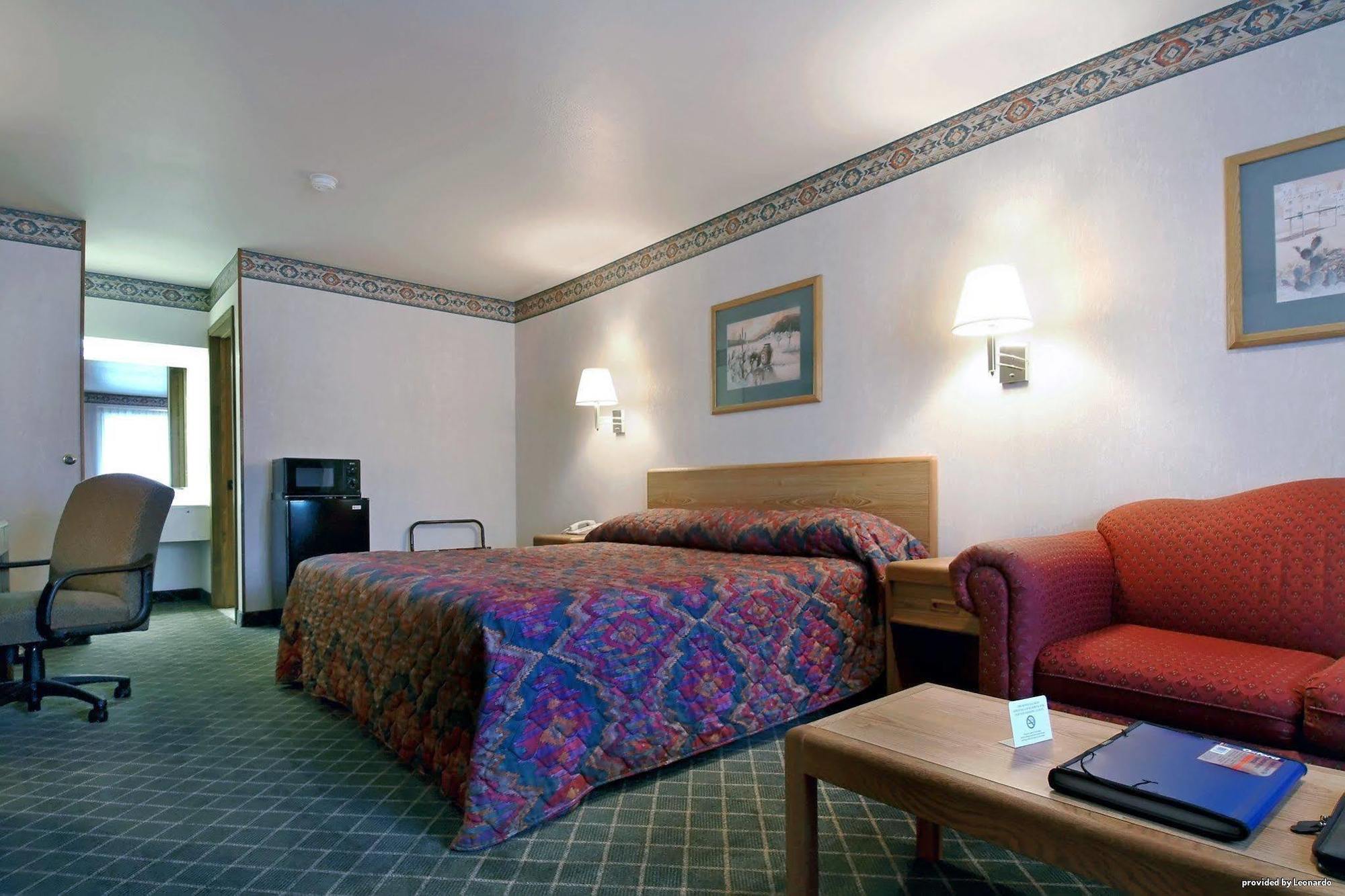 Quality Inn Three Rivers Exterior photo